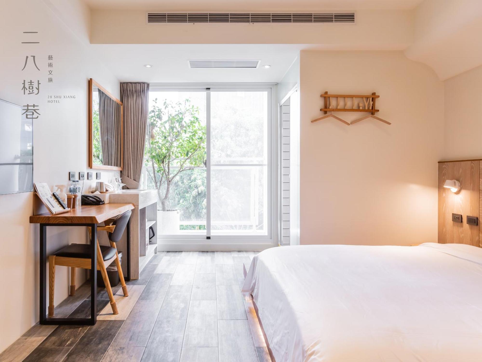 28 Shu Xiang Hotel Taichung Extérieur photo