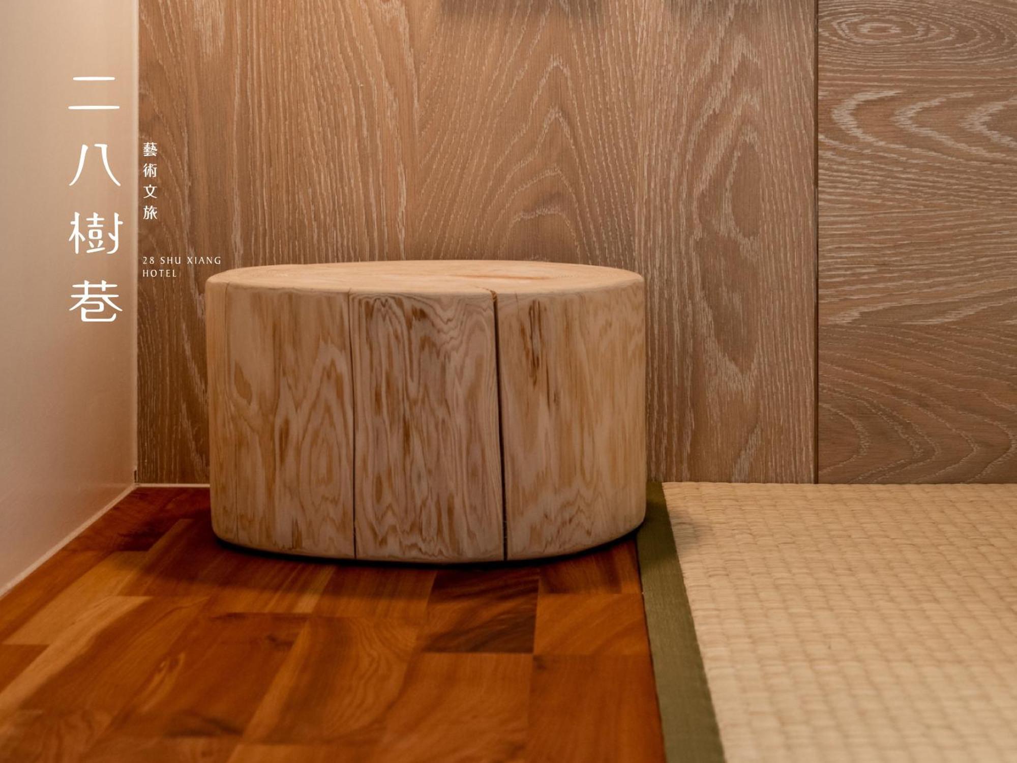 28 Shu Xiang Hotel Taichung Extérieur photo